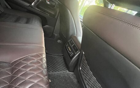 Toyota Land Cruiser 200, 2011 год, 3 995 000 рублей, 17 фотография
