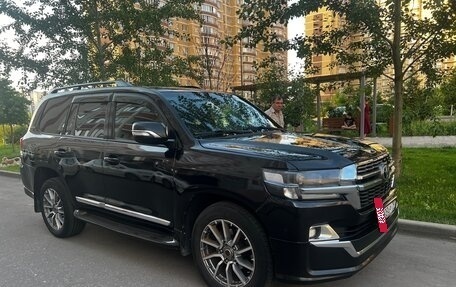 Toyota Land Cruiser 200, 2011 год, 3 995 000 рублей, 4 фотография