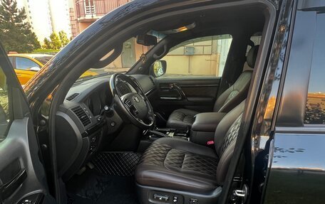 Toyota Land Cruiser 200, 2011 год, 3 995 000 рублей, 23 фотография