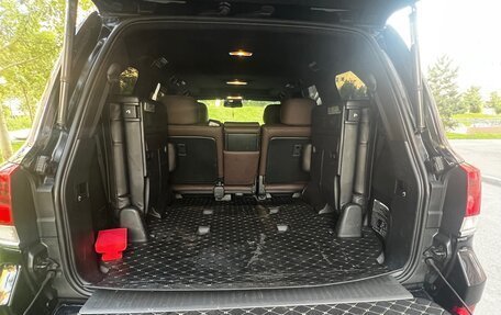 Toyota Land Cruiser 200, 2011 год, 3 995 000 рублей, 26 фотография