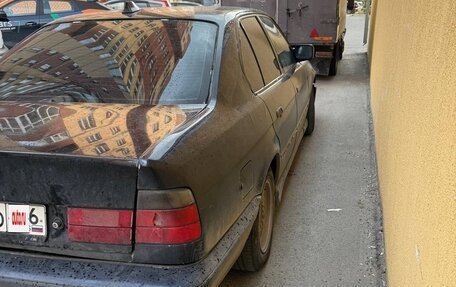 BMW 5 серия, 1989 год, 292 000 рублей, 4 фотография