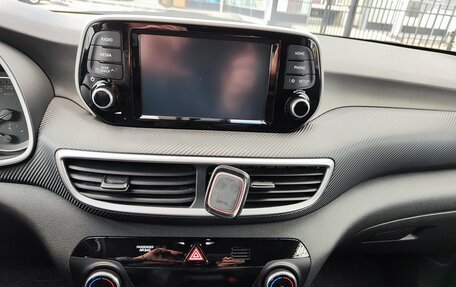 Hyundai Tucson III, 2019 год, 2 450 000 рублей, 16 фотография