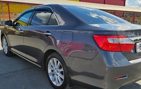 Toyota Camry, 2012 год, 1 850 000 рублей, 6 фотография