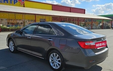 Toyota Camry, 2012 год, 1 850 000 рублей, 9 фотография
