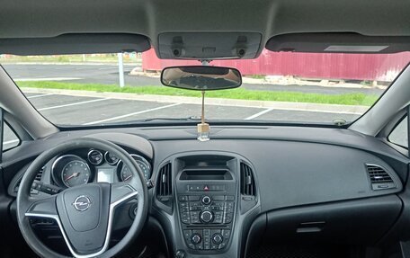 Opel Astra J, 2012 год, 615 000 рублей, 13 фотография