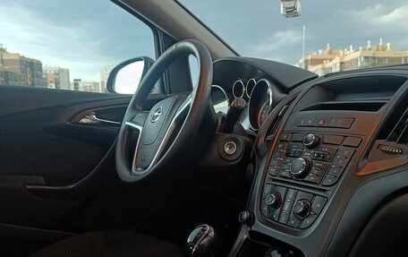 Opel Astra J, 2012 год, 615 000 рублей, 14 фотография