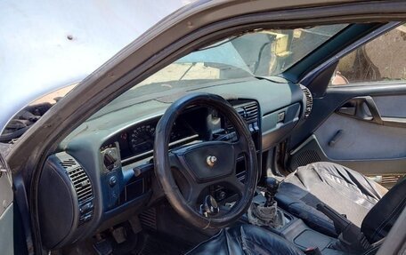 Opel Omega A, 1988 год, 85 000 рублей, 6 фотография