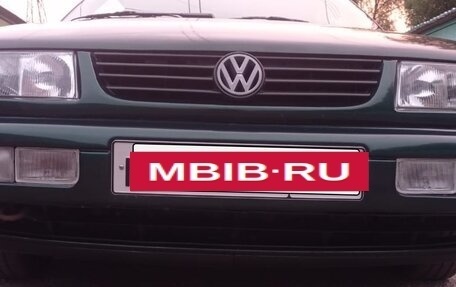 Volkswagen Passat B4, 1995 год, 450 000 рублей, 6 фотография
