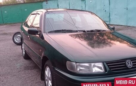 Volkswagen Passat B4, 1995 год, 450 000 рублей, 5 фотография