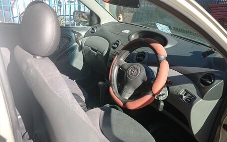 Toyota Vitz, 2002 год, 450 000 рублей, 7 фотография