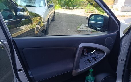 Toyota RAV4, 2011 год, 1 400 000 рублей, 3 фотография