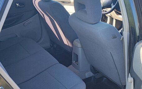 Mazda 323, 2002 год, 240 000 рублей, 13 фотография