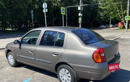 Renault Clio III, 2001 год, 300 000 рублей, 3 фотография