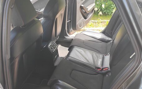 Audi A4, 2015 год, 1 455 000 рублей, 10 фотография
