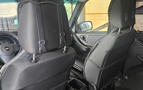 Chevrolet Niva I рестайлинг, 2018 год, 699 000 рублей, 12 фотография