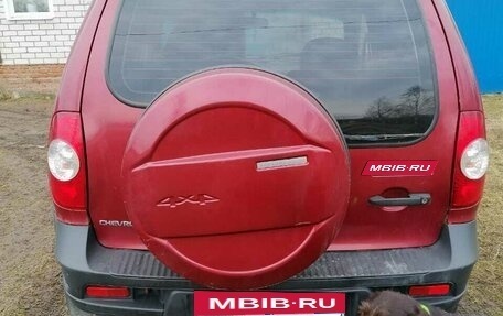 Chevrolet Niva I рестайлинг, 2009 год, 450 000 рублей, 3 фотография