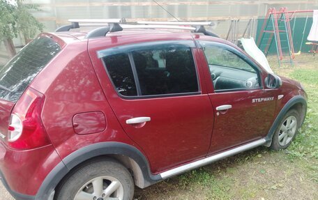 Renault Sandero I, 2013 год, 650 000 рублей, 6 фотография