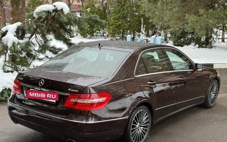 Mercedes-Benz E-Класс, 2009 год, 1 360 000 рублей, 5 фотография