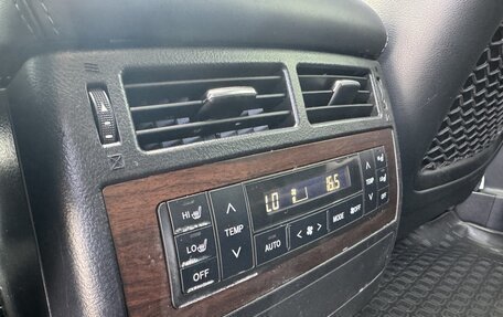 Toyota Land Cruiser 200, 2016 год, 4 899 990 рублей, 17 фотография