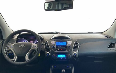 Hyundai ix35 I рестайлинг, 2010 год, 929 000 рублей, 17 фотография