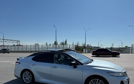 Toyota Camry, 2019 год, 2 900 000 рублей, 2 фотография