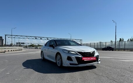 Toyota Camry, 2019 год, 2 900 000 рублей, 15 фотография