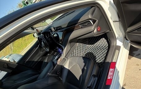 Toyota Camry, 2019 год, 2 900 000 рублей, 13 фотография