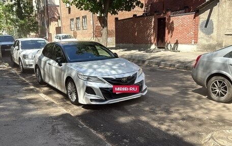 Toyota Camry, 2019 год, 2 900 000 рублей, 16 фотография