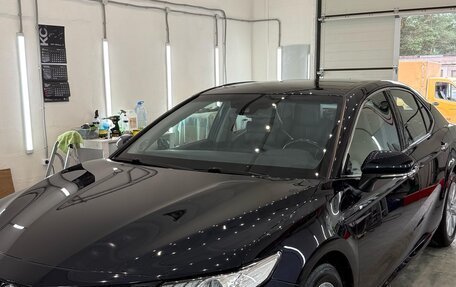 Toyota Camry, 2019 год, 2 190 000 рублей, 3 фотография