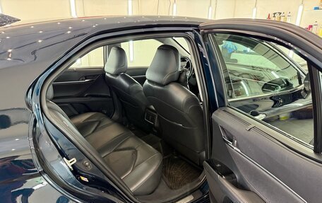 Toyota Camry, 2019 год, 2 190 000 рублей, 21 фотография