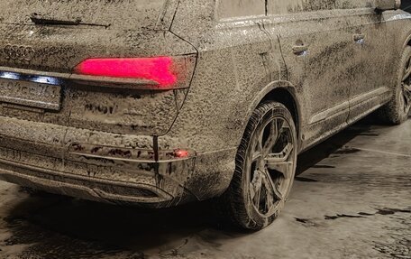 Audi Q7, 2021 год, 6 080 000 рублей, 10 фотография