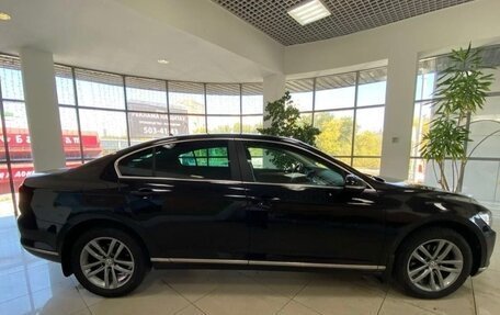 Volkswagen Passat B8 рестайлинг, 2017 год, 2 350 000 рублей, 7 фотография