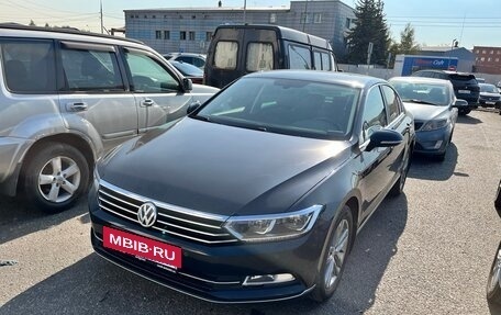 Volkswagen Passat B8 рестайлинг, 2017 год, 2 350 000 рублей, 16 фотография