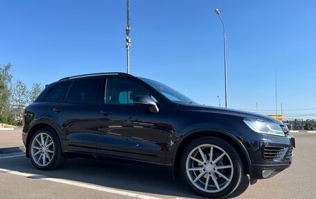 Volkswagen Touareg III, 2018 год, 4 950 000 рублей, 3 фотография