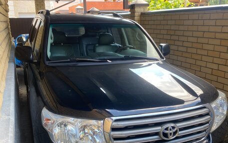 Toyota Land Cruiser 200, 2008 год, 3 100 000 рублей, 2 фотография