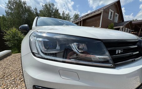 Volkswagen Touareg III, 2016 год, 3 500 000 рублей, 13 фотография