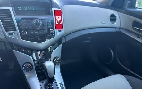 Chevrolet Cruze II, 2011 год, 550 000 рублей, 9 фотография