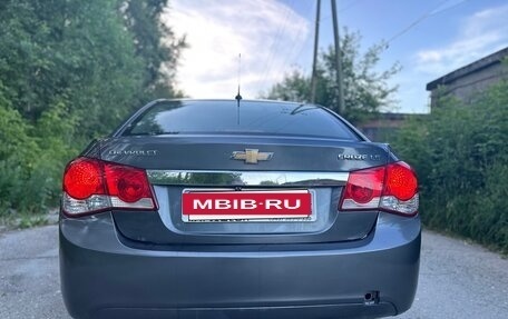 Chevrolet Cruze II, 2011 год, 550 000 рублей, 5 фотография