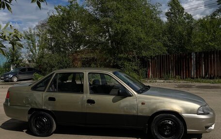 Daewoo Nexia I рестайлинг, 2010 год, 65 000 рублей, 3 фотография