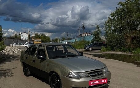 Daewoo Nexia I рестайлинг, 2010 год, 65 000 рублей, 2 фотография