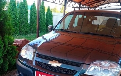 Chevrolet Niva I рестайлинг, 2017 год, 800 000 рублей, 1 фотография