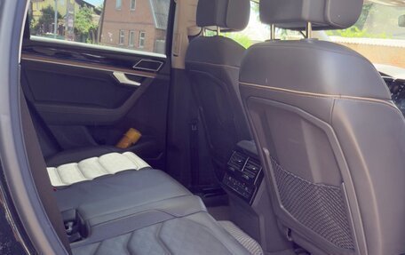 Volkswagen Touareg III, 2019 год, 5 600 000 рублей, 5 фотография