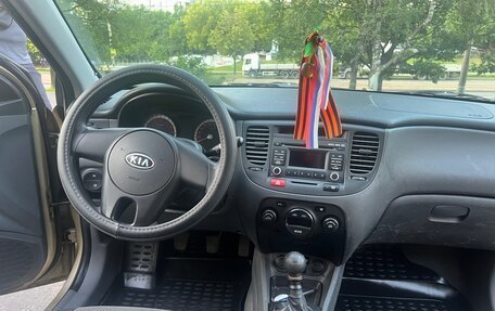 KIA Rio II, 2010 год, 780 000 рублей, 11 фотография