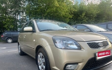 KIA Rio II, 2010 год, 780 000 рублей, 2 фотография