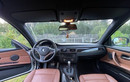 BMW 3 серия, 2012 год, 1 400 000 рублей, 16 фотография