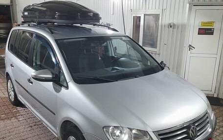 Volkswagen Touran III, 2010 год, 620 000 рублей, 5 фотография