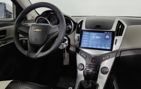 Chevrolet Cruze II, 2012 год, 650 000 рублей, 9 фотография