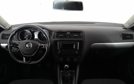 Volkswagen Jetta VI, 2016 год, 919 000 рублей, 11 фотография