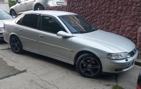 Opel Vectra B рестайлинг, 2000 год, 250 000 рублей, 2 фотография