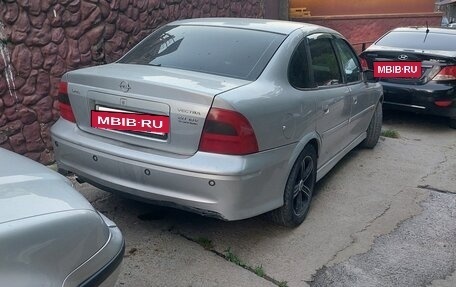 Opel Vectra B рестайлинг, 2000 год, 250 000 рублей, 3 фотография